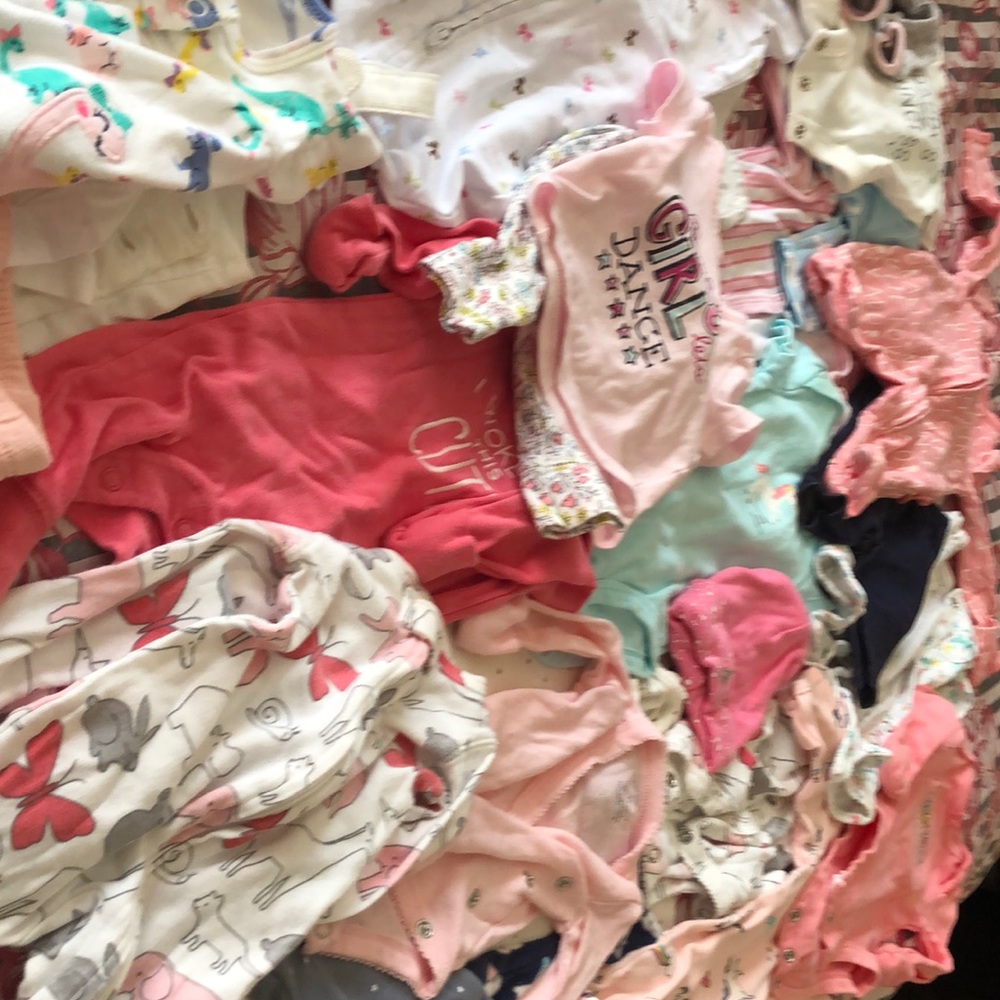 Baby girl clothing, from newborn to 3 months